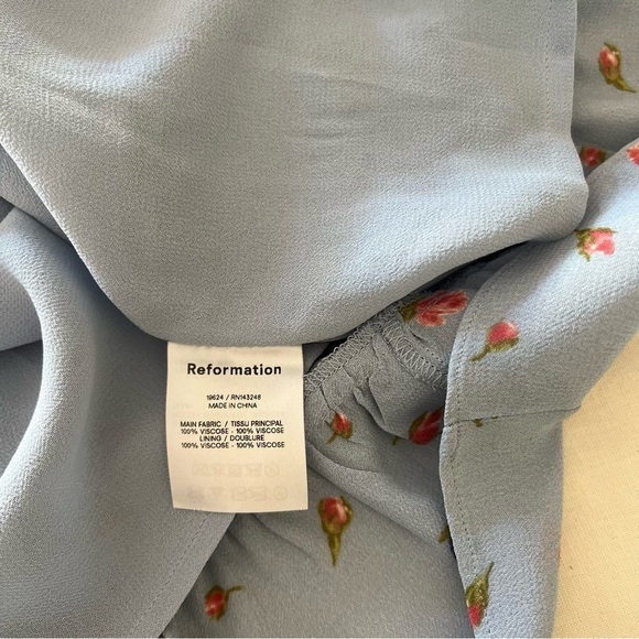 Reformation Cammi Dress in Beau - Picture 15 of 16